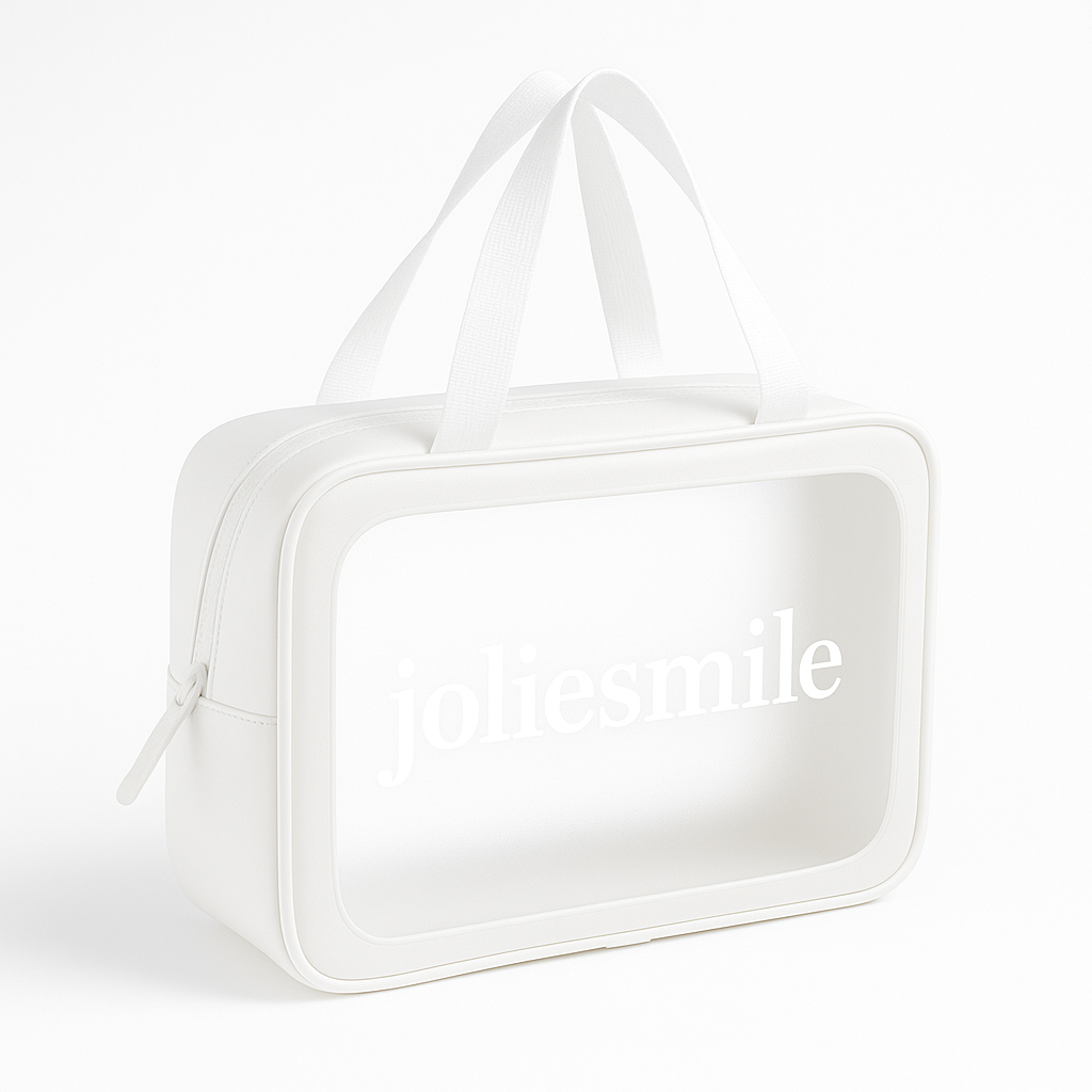 Trousse de toilette offerte !